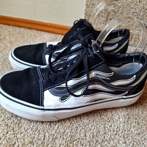Vans Old Skool Black W/White Flames Lace Up Sneakers Men Size 8 Women Size 9.5